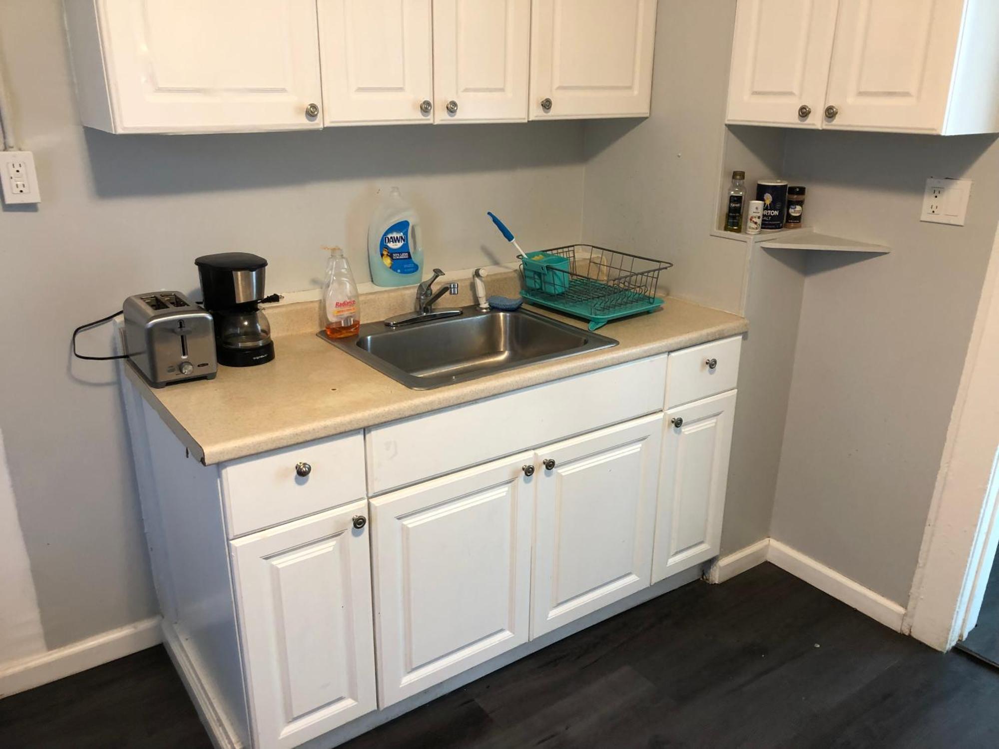 Private 2-Bedroom With Free Parking And Direct Bus To Nyc Manhattan Only 2 Blocks Away Linden Exterior photo